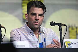 Zachary Quinto (28453828031).jpg