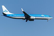 Manchester-Airport-PH-BXR-18.04.2015 (16581007403).jpg