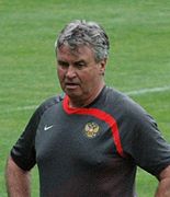 Hiddink Euro 2008.jpg