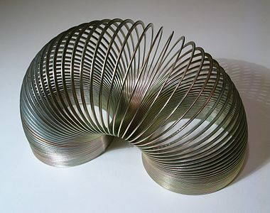 Metal slinky