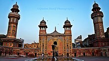 Wazir khan Masjid.jpg