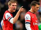 Per Mertesacker made his feelings clear with Mesut Ozil