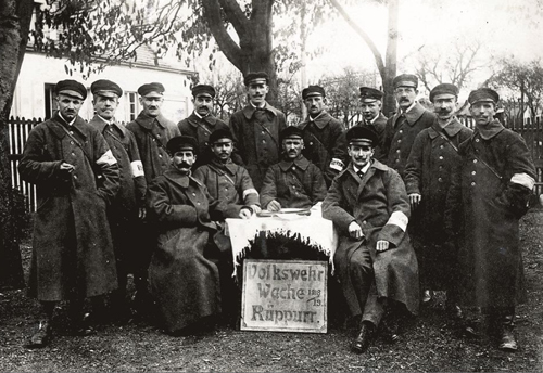 Volkswehrwache Karlsruhe-Rüppurr zur Aufrechterhaltung der öffentlichen Sicherheit im Oktober 1919 - Quelle LABW